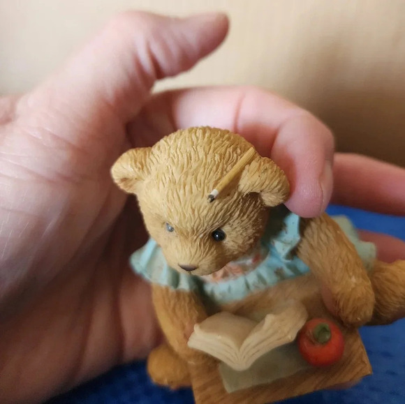 1996 Cherished Teddies Linda "ABC 123 You're a Friend To Me" Figurine School - Picture 7 of 7